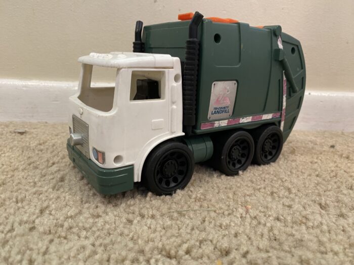 Fisher-Price Imaginext Tri-County Landfill Trash Garbage Truck